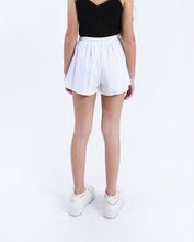 Load image into Gallery viewer, Girls Woven White Short
