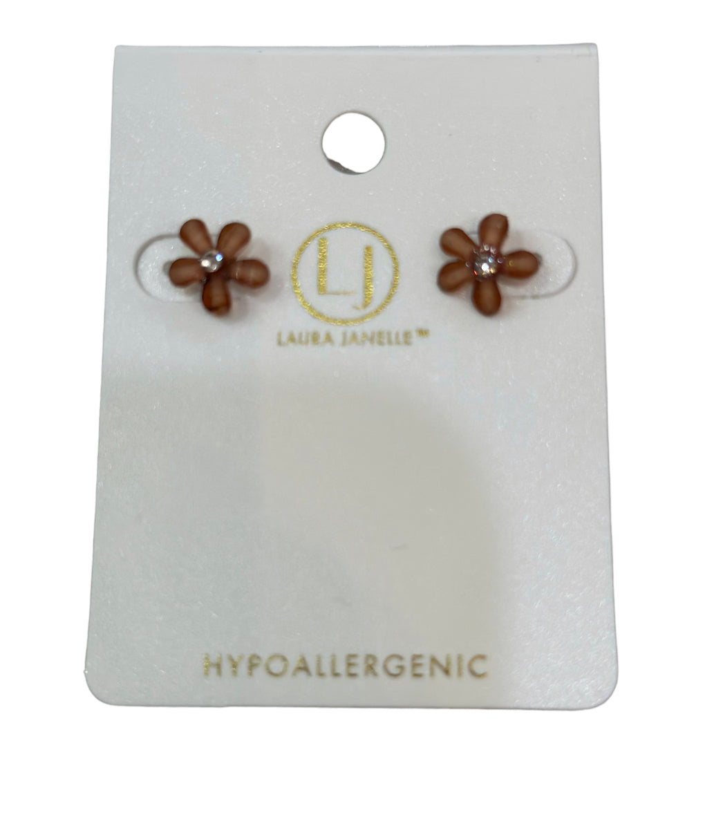 Glass Flower Stud